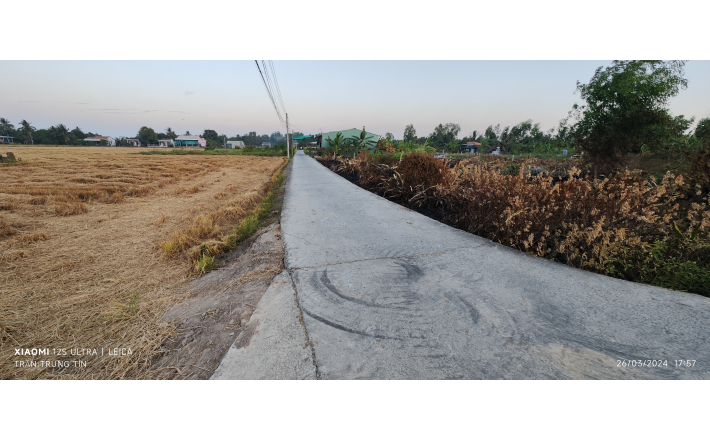 Bán lô đất lúa hai mặt tiền đường Bê tông 4 m giá 780 triệu 