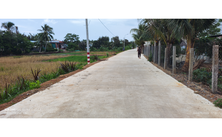 Bán lô đất lúa 4 mặt tiền chuyển thổ phân lô giá chốt 4  tỷ 