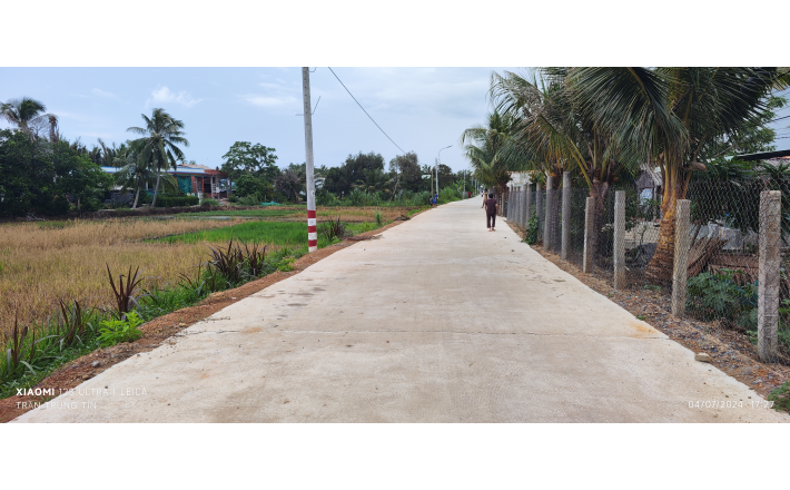 Bán lô đất lúa 4 mặt tiền chuyển thổ phân lô giá chốt 4  tỷ 