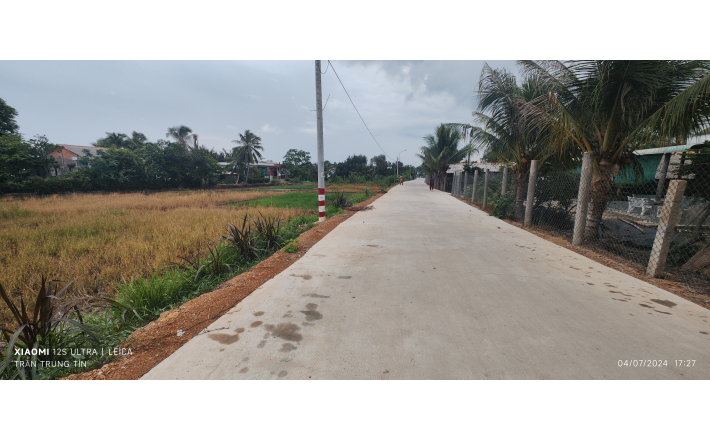 Bán lô đất lúa 4 mặt tiền chuyển thổ phân lô giá chốt 4  tỷ 