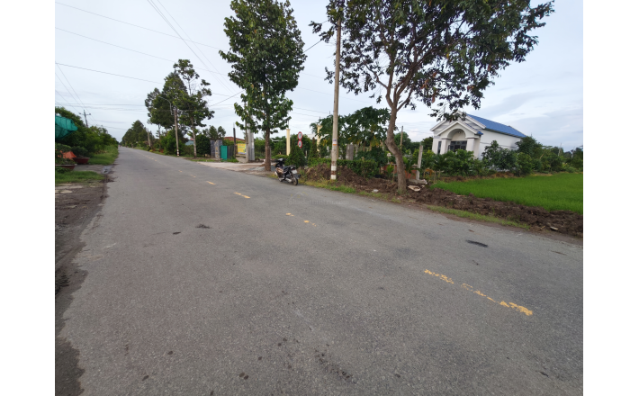 Bán  lô đất lúa chuyển thổ mặt tiền  DH25 giá 1 tỷ  