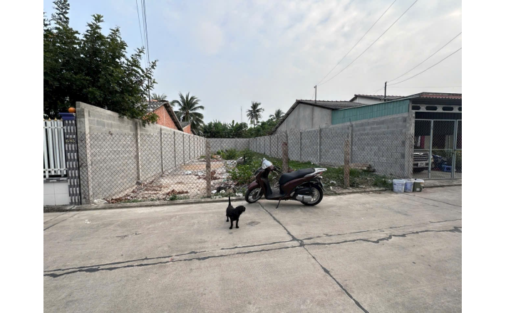 Bán lô đất thổ trung tâm huyện Tân Trụ giá 2,2 tỷ  