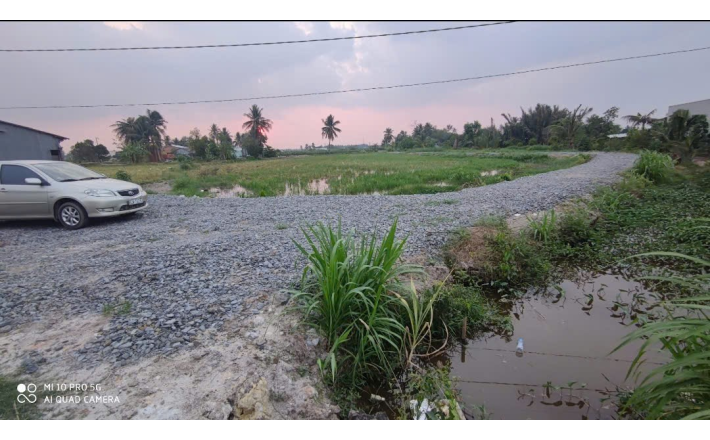 Bán lô đất cây trồng hàng năm giá 1,3 tỷ  